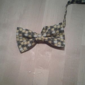Mens handcrafted Bowtie